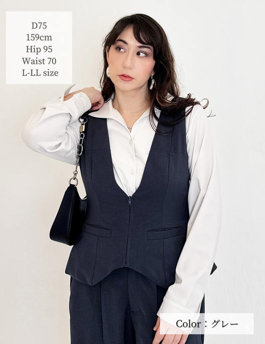SERPENTINA 【日本製生地】撥水ファスナーベスト【セットアップ可能】 グレー 正面 モデル着用