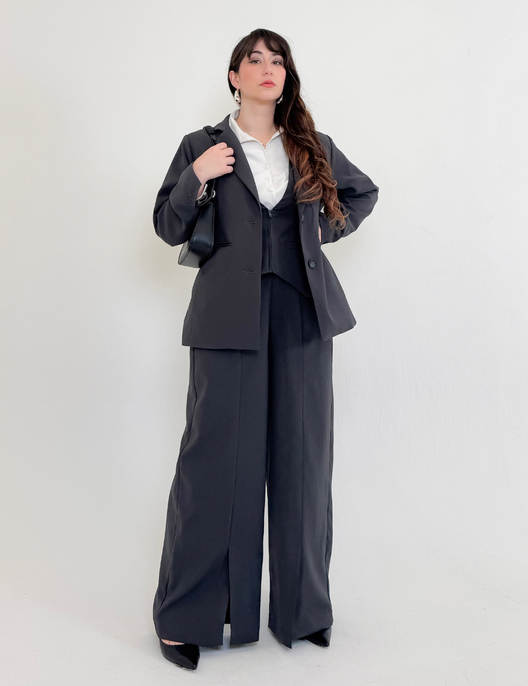 SERPENTINA 【日本製生地】撥水オーバーパートナージャケット【セットアップ可能】 グレー 正面 モデル着用