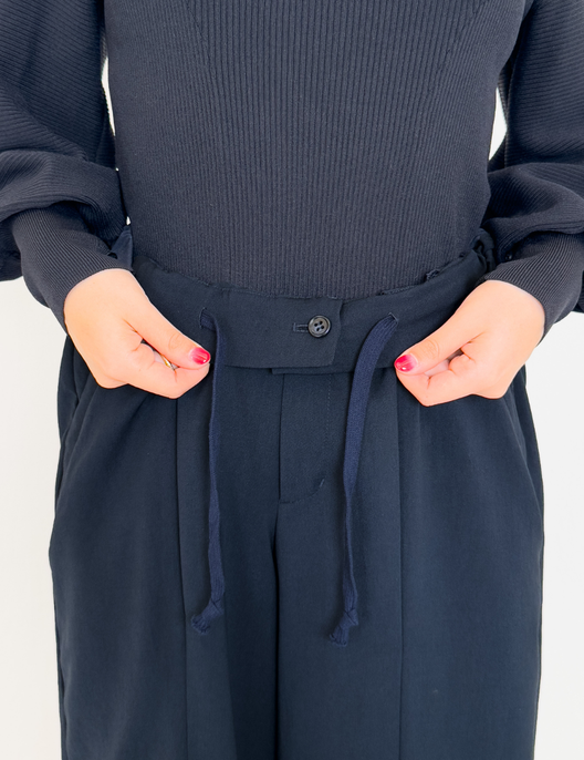 SERPENTINA 【日本製生地】撥水センターベンツパンツ【セットアップ可能】ネイビー アップ ディティール